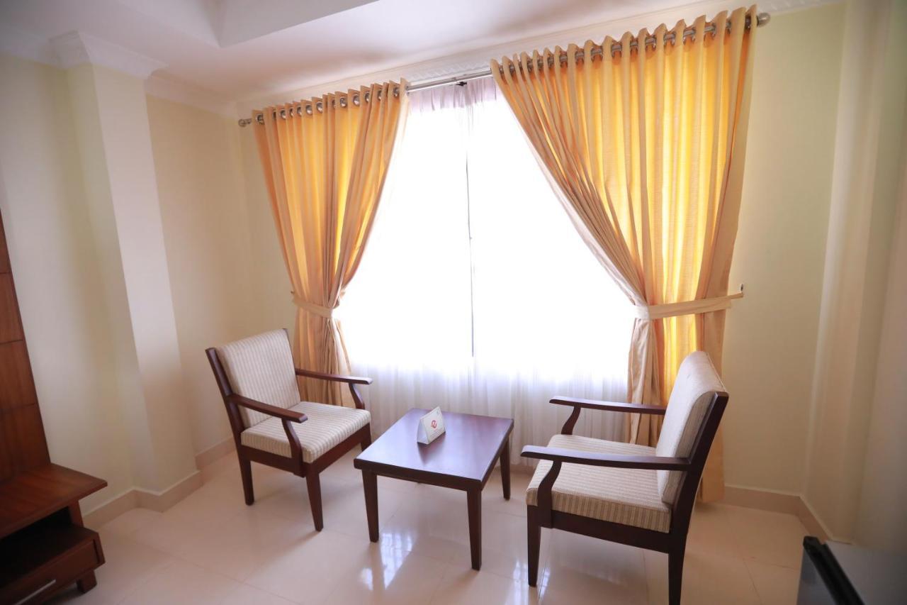 Hotel Peninsula Thrissur Exterior foto